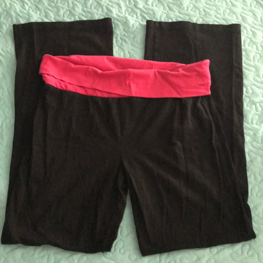 Large yoga pants
